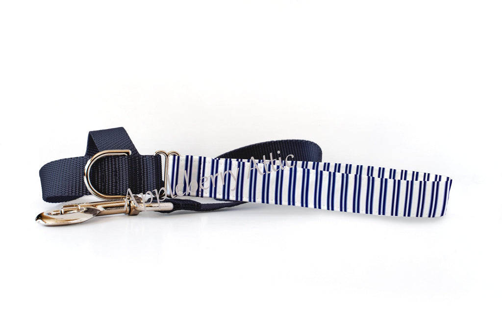 Preppy Owl Collar Co™ Dog Leash Dog Leash - Navy Blue Stripes