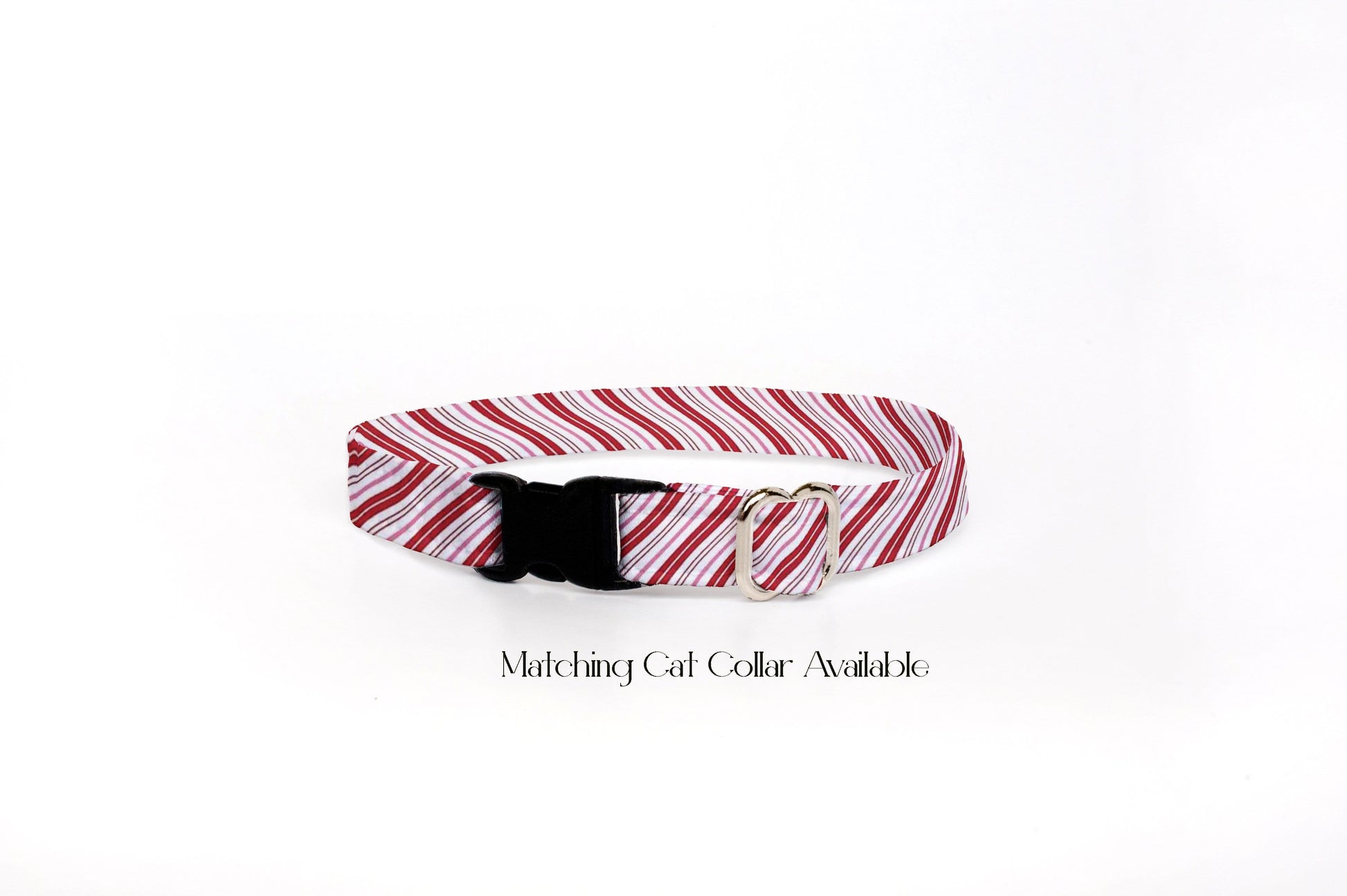 Preppy Owl Collar Co™ Dog Leash Dog Leash - Santa Claus Lane Red Stripes